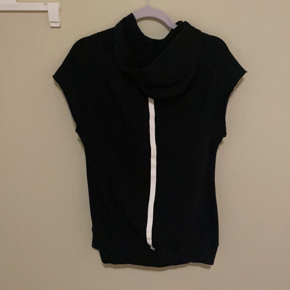 Z by zella muscle tank sweatshirt white striped black small hooded​​​​​​​​ - Picture 3 of 3
